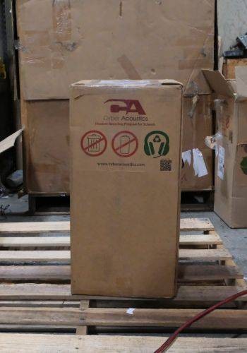 Picture of cardboard box on pallet